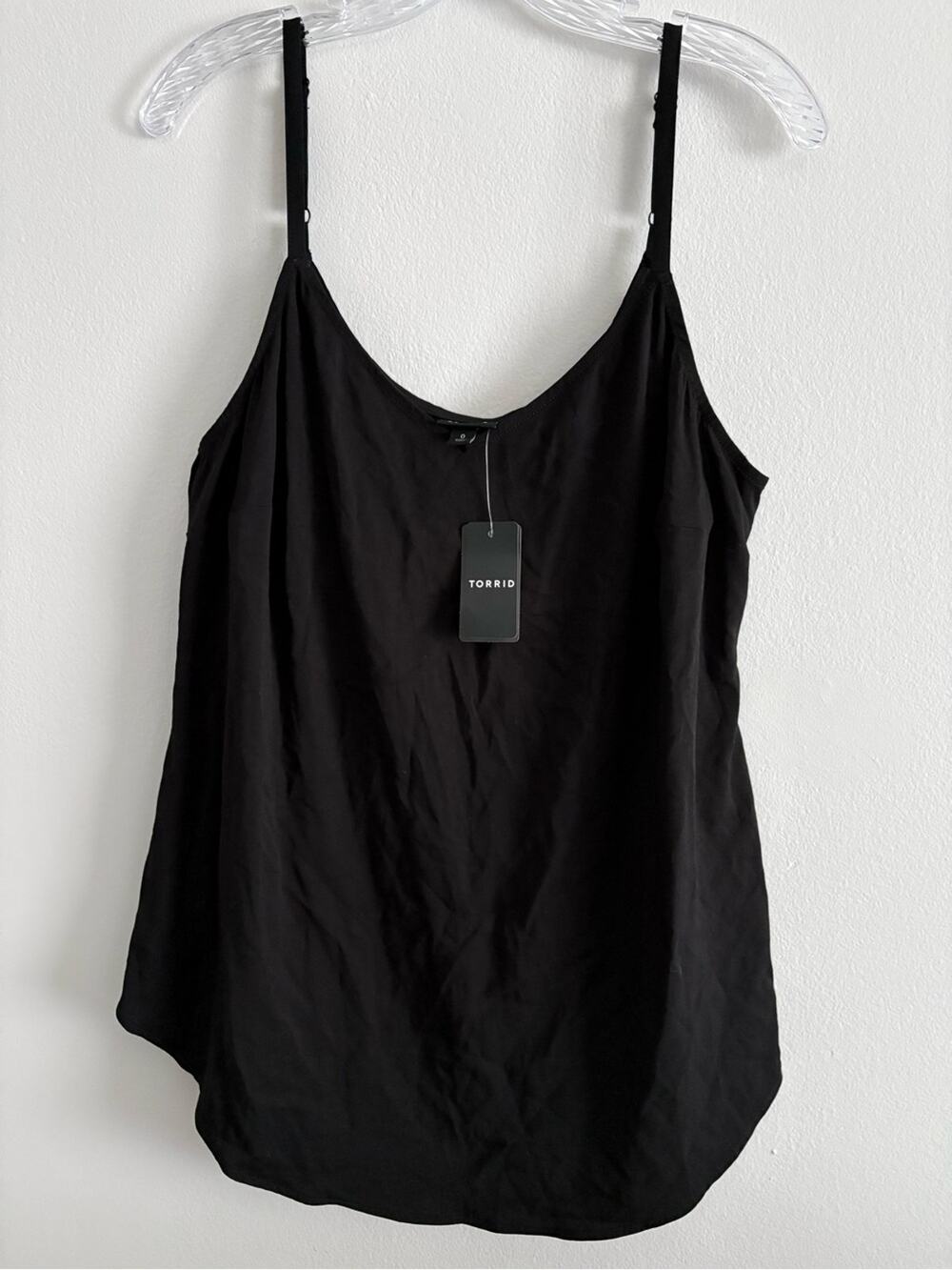 torrid Woman’s Black Adjustable-Strap V-Neck Cami Size L NWT